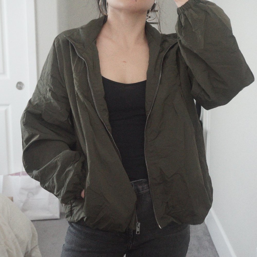 Balloon Sleeve Bomber Windbreaker